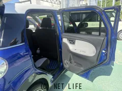 ダイハツ キャスト