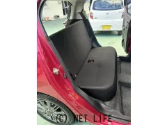 ダイハツ ミライース