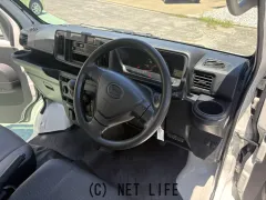ダイハツ ハイゼットカーゴ