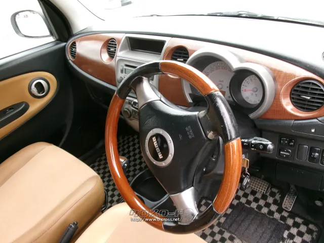 ダイハツ ミラジーノ