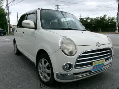 ダイハツ ミラジーノ