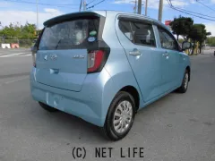 ダイハツ ミライース