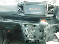 ダイハツ ミライース