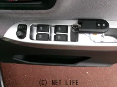 ダイハツ キャスト
