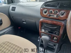ダイハツ ミラジーノ