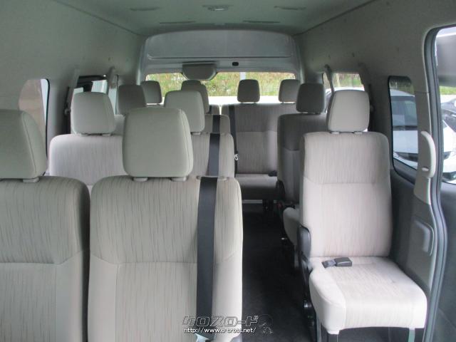 日産 NV350キャラバンマイクロバス