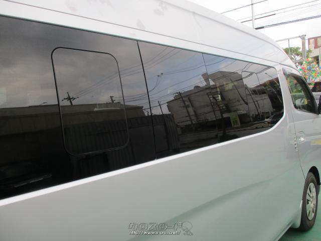 日産 NV350キャラバンマイクロバス