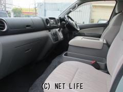 日産 NV350キャラバンマイクロバス