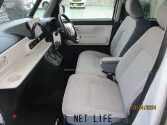 ダイハツ ムーヴキャンバス