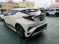 トヨタ C-HR
