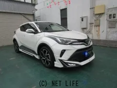トヨタ C-HR