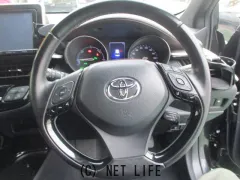 トヨタ C-HR
