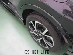 トヨタ C-HR