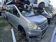 部品取車 ステップワゴン RK5