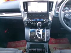 トヨタ ヴェルファイア