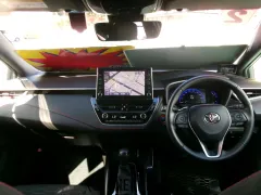 トヨタ カローラスポーツ