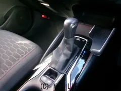 トヨタ カローラスポーツ