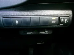 トヨタ カローラスポーツ