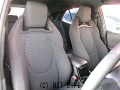 トヨタ カローラスポーツ