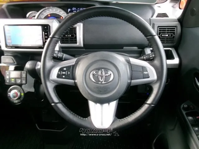 トヨタ ピクシスメガ