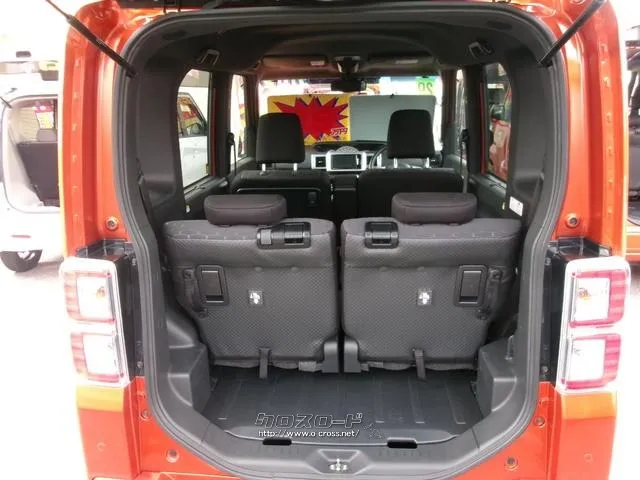 トヨタ ピクシスメガ