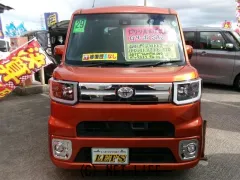 トヨタ ピクシスメガ