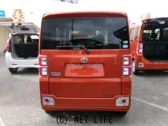 トヨタ ピクシスメガ