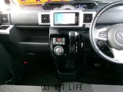 トヨタ ピクシスメガ