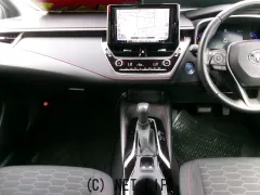 トヨタ カローラスポーツ