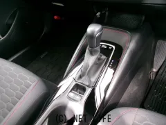 トヨタ カローラスポーツ