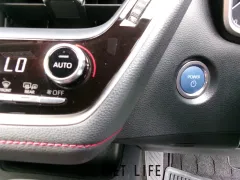 トヨタ カローラスポーツ