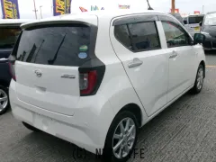 ダイハツ ミライース