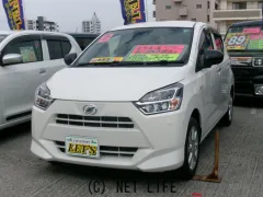 ダイハツ ミライース