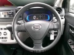 ダイハツ ミライース