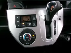 ダイハツ ウェイク