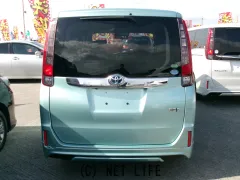 トヨタ ノア