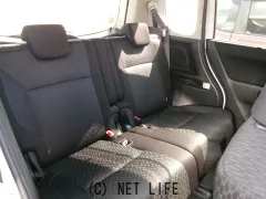 三菱 デリカD：2