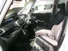 三菱 デリカD：2