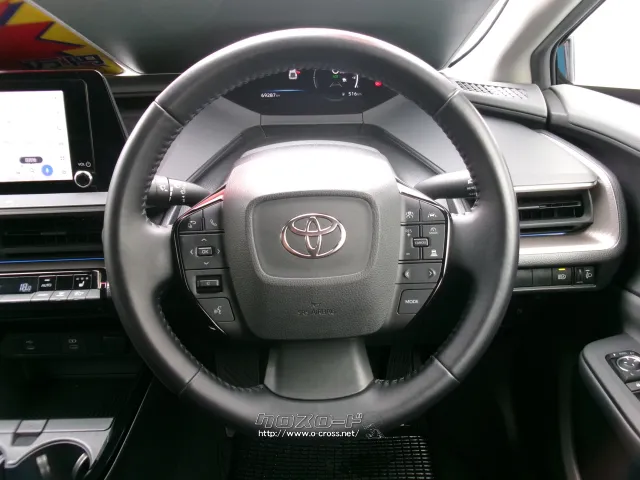 トヨタ プリウス