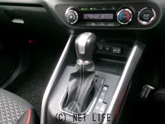 ダイハツ ロッキー