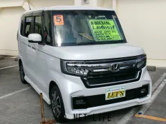 ホンダ N-BOX