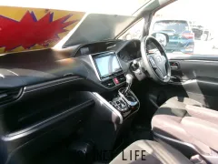 トヨタ エスクァイア