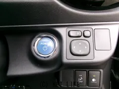 トヨタ アクア