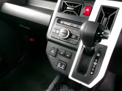 ダイハツ タフト
