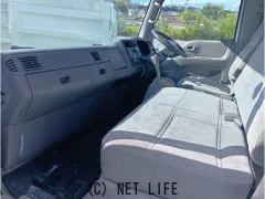 マツダ タイタン