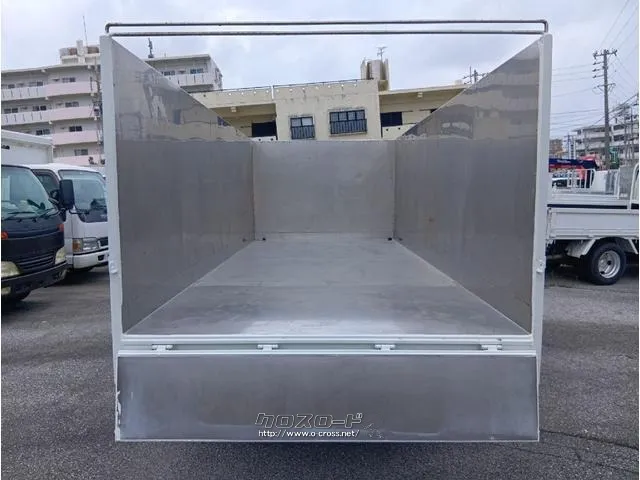 日野自動車 デュトロ