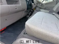 日野自動車 デュトロ