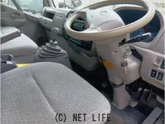 日野自動車 デュトロ