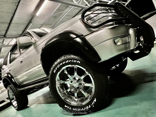 トヨタ ハイラックスサーフ SSR-V・ボディリフトUP・20インチAW・新品