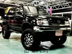 トヨタ ハイラックス